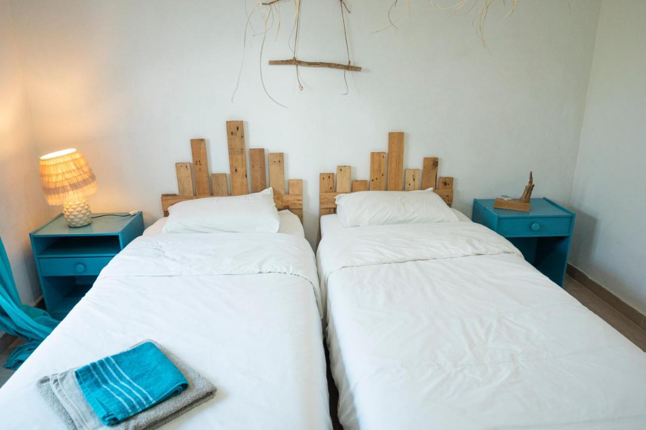 Homestay Satya Surf Camp *